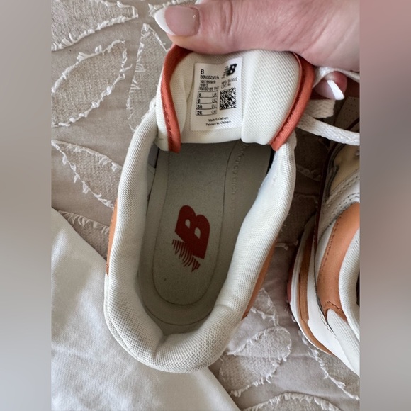 New Balance Outfit Set 550 Sneakers + Bandier Joggers Cream Brown S main image 1